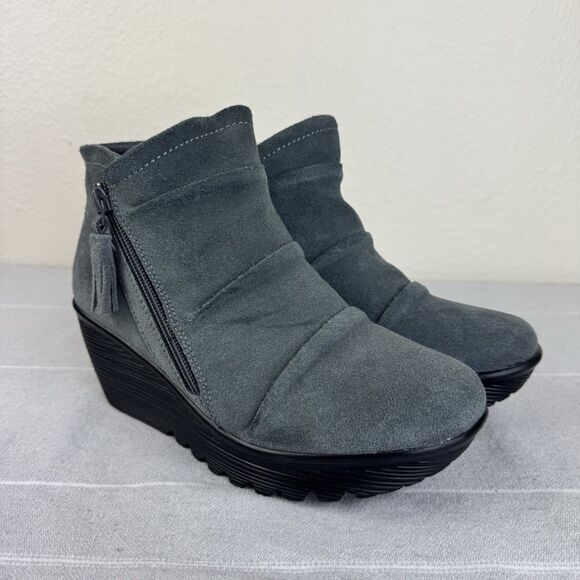 Skechers Parallel Triple Threat Suede Wedge Booties Ankle Boot Charcoal Gray 7 - Picture 1 of 15
